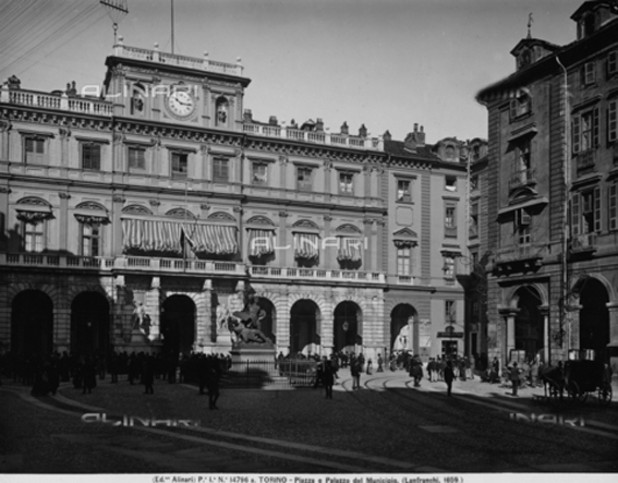 Torino. Piazza e Palazzo di città
